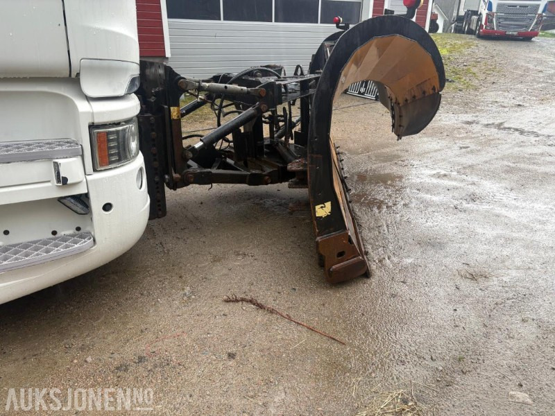 2008 Andre Tellefstal - Pajisje ndërtimi: foto 2 2008 Andre Tellefstal - Pajisje ndërtimi: foto 2