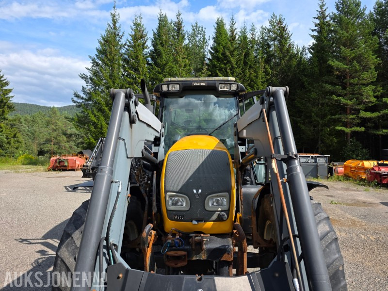 Traktor 2008 Valtra N111 Traktor - 6140 Arbeidstimer - Valtra 45 Frontlaster: foto 13