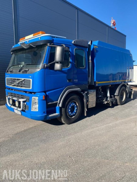 2008 Volvo FM300 4X2 VX 800 Beam Feiebil - Makinë fshirëse për rrugët: foto 1 2008 Volvo FM300 4X2 VX 800 Beam Feiebil - Makinë fshirëse për rrugët: foto 1