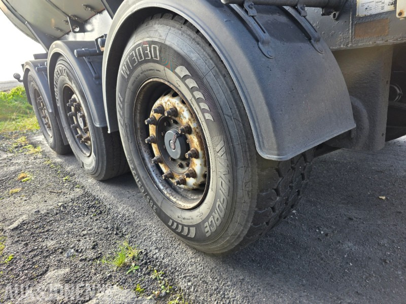 Rimorkio vetëshkarkuese 2009 Nor Slep PHV-24D asfalt henger 3 akslet: foto 8