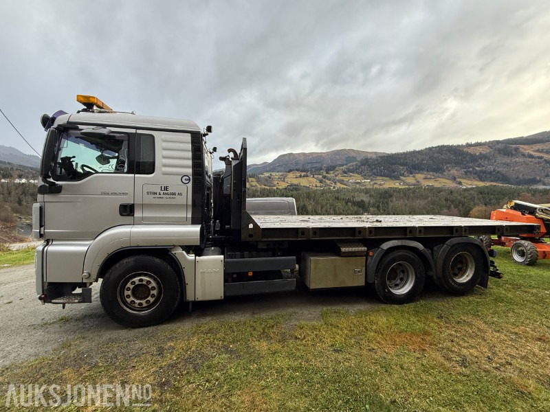 2010 MAN TGS 28.540 krokbil / krokløftbil - maskinflak + krokkasse - Kamion vetëngarkues: foto 2 2010 MAN TGS 28.540 krokbil / krokløftbil - maskinflak + krokkasse - Kamion vetëngarkues: foto 2