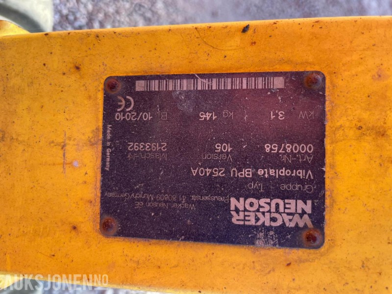2010 Wacker Neuson 2540 vibroplate - Rul: foto 4 2010 Wacker Neuson 2540 vibroplate - Rul: foto 4