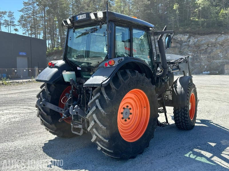 2012 Valtra N10 1hCR AC16.2 (Hitec) med Quicke Q45 frontlaster, 3588 timer - Traktor: foto 5 2012 Valtra N10 1hCR AC16.2 (Hitec) med Quicke Q45 frontlaster, 3588 timer - Traktor: foto 5