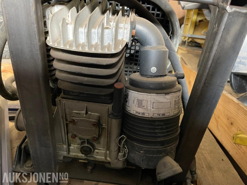 2013 Dynaset HK400/8-23 Hydraulisk Kompressor - Pajisje ndërtimi: foto 5 2013 Dynaset HK400/8-23 Hydraulisk Kompressor - Pajisje ndërtimi: foto 5