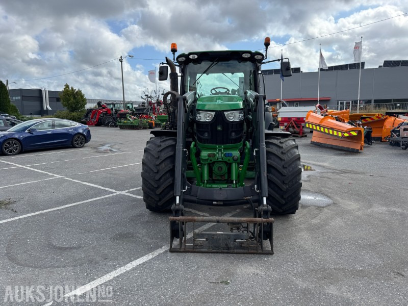2013 John Deere 6125R Traktor med Frontlaster - Fronthydraulikk - Front PTO - Traktor: foto 2 2013 John Deere 6125R Traktor med Frontlaster - Fronthydraulikk - Front PTO - Traktor: foto 2