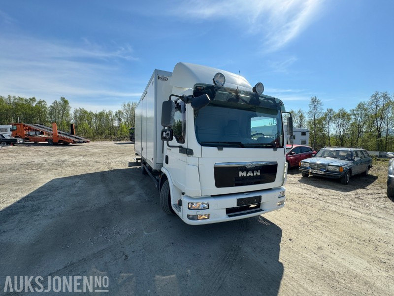 Kamion vagonetë 2013 MAN TGL 8.220 4X2BL - 18PL Carrier Frys - Bakløft - EU-Godkjent: foto 8
