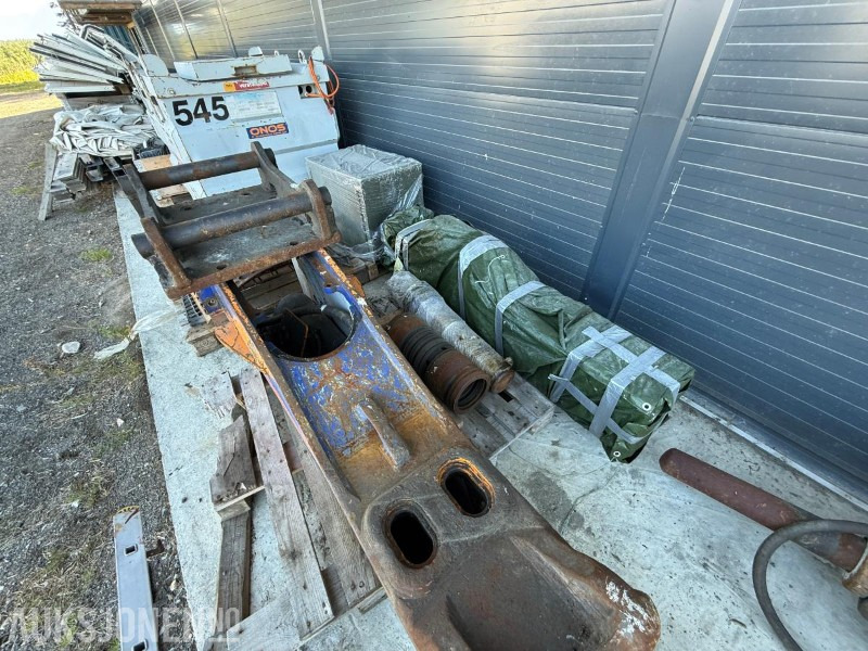 2014 Furukawa FXJ-375 dele-hammer - Pajisje ndërtimi: foto 5 2014 Furukawa FXJ-375 dele-hammer - Pajisje ndërtimi: foto 5