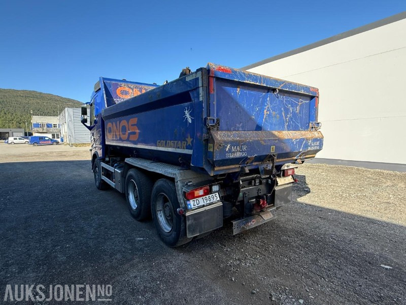 2014 VOLVO FH540 6X4 Tippbil - EURO 6 - 324439KM - Kamion vetëshkarkues: foto 4 2014 VOLVO FH540 6X4 Tippbil - EURO 6 - 324439KM - Kamion vetëshkarkues: foto 4