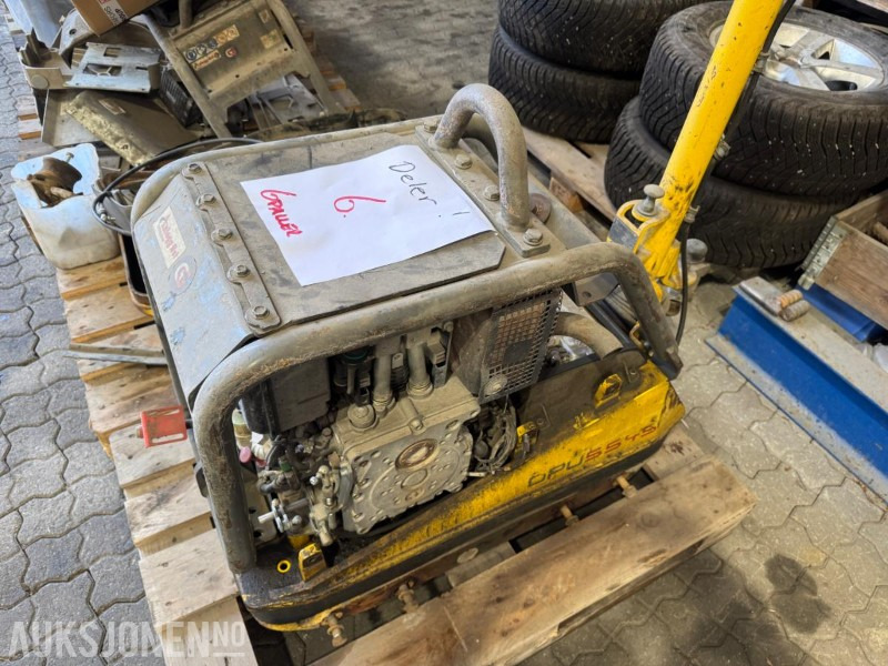 2014 Wacker Neuson vibroplater deler og repobjekt - Rul: foto 2 2014 Wacker Neuson vibroplater deler og repobjekt - Rul: foto 2