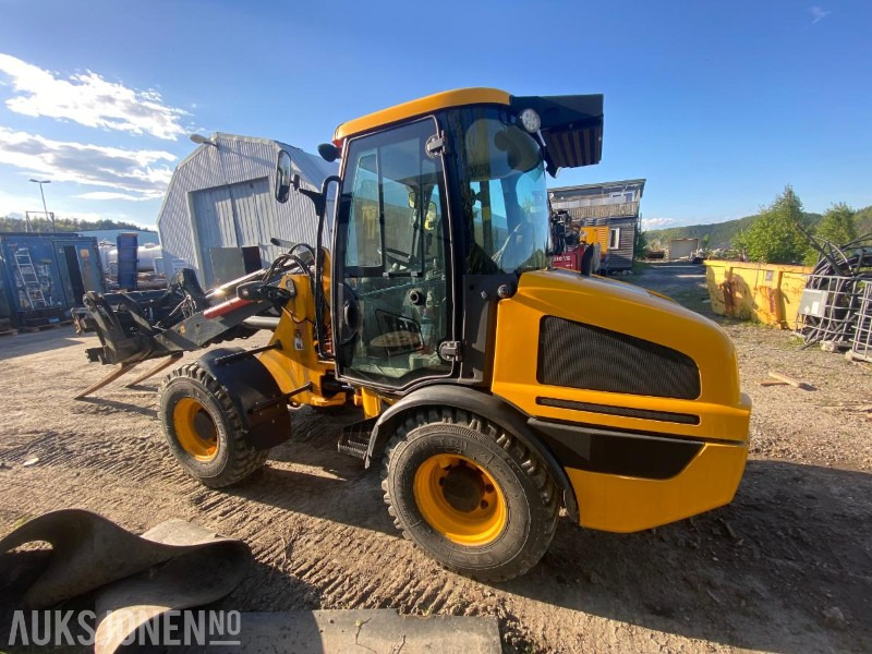 2015 JCB 407 Hjullaster - Fadrom me goma: foto 1 2015 JCB 407 Hjullaster - Fadrom me goma: foto 1