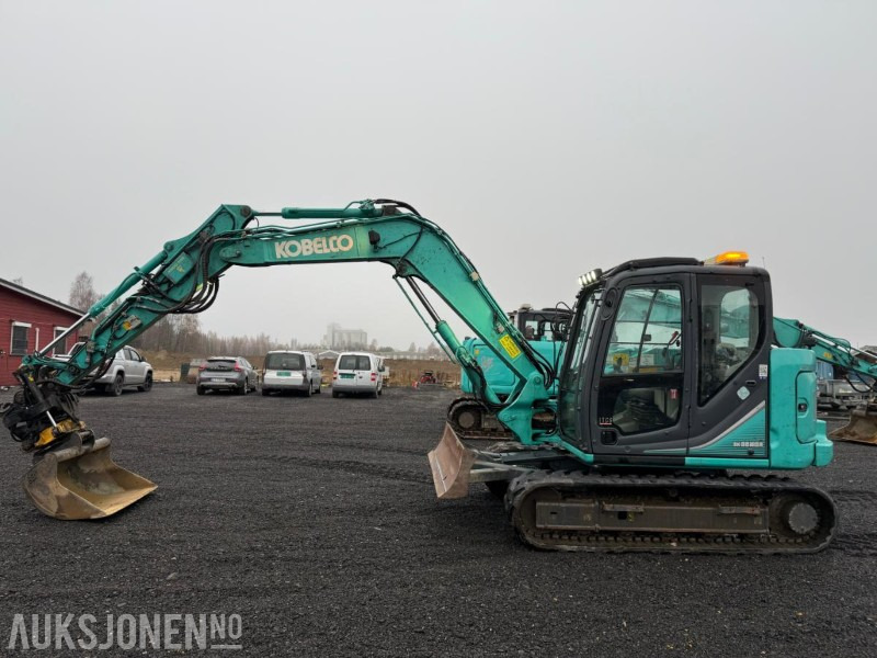 2015 Kobelco SK85MSR-3E Gummibelter, Engcon tiltrotator, 6213 timer - Ekskavator: foto 2 2015 Kobelco SK85MSR-3E Gummibelter, Engcon tiltrotator, 6213 timer - Ekskavator: foto 2