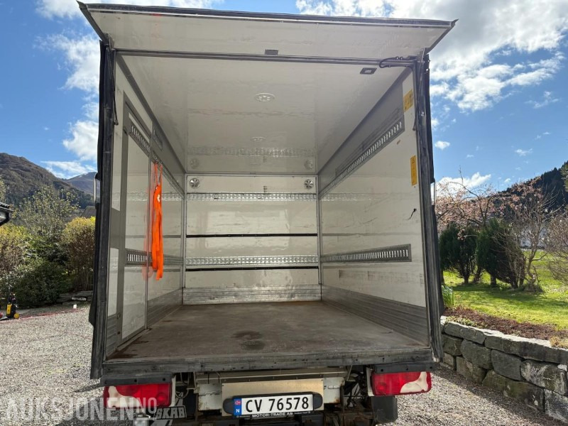 2015 Mercedes-Benz Sprinter ADR-godkjent Løftelem Hengerfeste - Kamion vagonetë: foto 5 2015 Mercedes-Benz Sprinter ADR-godkjent Løftelem Hengerfeste - Kamion vagonetë: foto 5