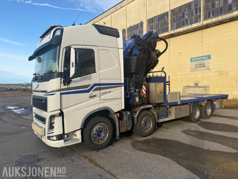 2015 Volvo FH KRANBIL SERVICEAVTALE LAV KM NY EU FASSI F660 KRAN EURO 6. - Kamion me vinç: foto 1 2015 Volvo FH KRANBIL SERVICEAVTALE LAV KM NY EU FASSI F660 KRAN EURO 6. - Kamion me vinç: foto 1