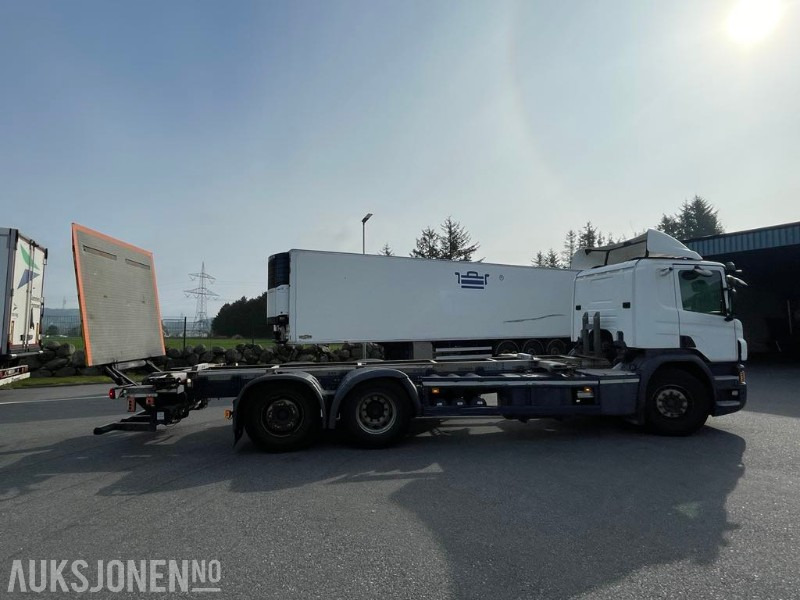 2016 Scania P370 LB6x2 lastebil med lift/løftebord - 3-akslet - Kamera - 208601 km. - Transportjer kontejnerësh/ Kamion me karroceri të çmontueshme: foto 3 2016 Scania P370 LB6x2 lastebil med lift/løftebord - 3-akslet - Kamera - 208601 km. - Transportjer kontejnerësh/ Kamion me karroceri të çmontueshme: foto 3
