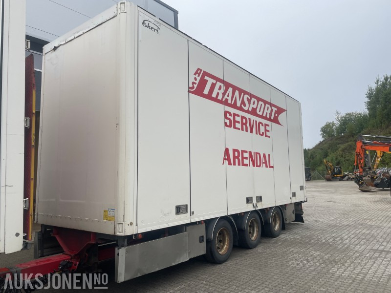 2017 Ekeri Skaphenger 3 akslet m/full sideåpning - Rimorkio me vagonetë të mbyllur: foto 1 2017 Ekeri Skaphenger 3 akslet m/full sideåpning - Rimorkio me vagonetë të mbyllur: foto 1