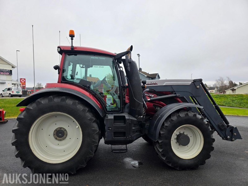 2017 Valtra T234 Traktor Med ISOBUS og frontlaster. - Traktor: foto 3 2017 Valtra T234 Traktor Med ISOBUS og frontlaster. - Traktor: foto 3
