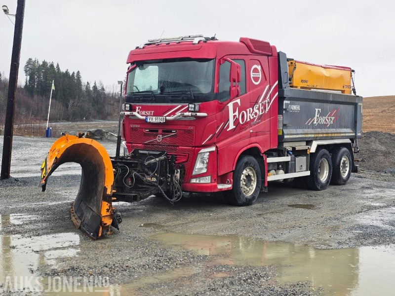 2017 Volvo FH 540 Tippbil med full brøytehydraulikk og planvibrator -Nye dekk for sesong(!!) - Kamion vetëshkarkues: foto 1 2017 Volvo FH 540 Tippbil med full brøytehydraulikk og planvibrator -Nye dekk for sesong(!!) - Kamion vetëshkarkues: foto 1