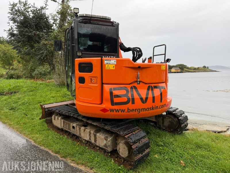 2018 Hitachi ZX85US-5A - Gravemaskin - Tiltrotator - Skjær - Pusseskuff - Lyspakke - Kort hekk - 6 909 timer - Ekskavator: foto 4 2018 Hitachi ZX85US-5A - Gravemaskin - Tiltrotator - Skjær - Pusseskuff - Lyspakke - Kort hekk - 6 909 timer - Ekskavator: foto 4