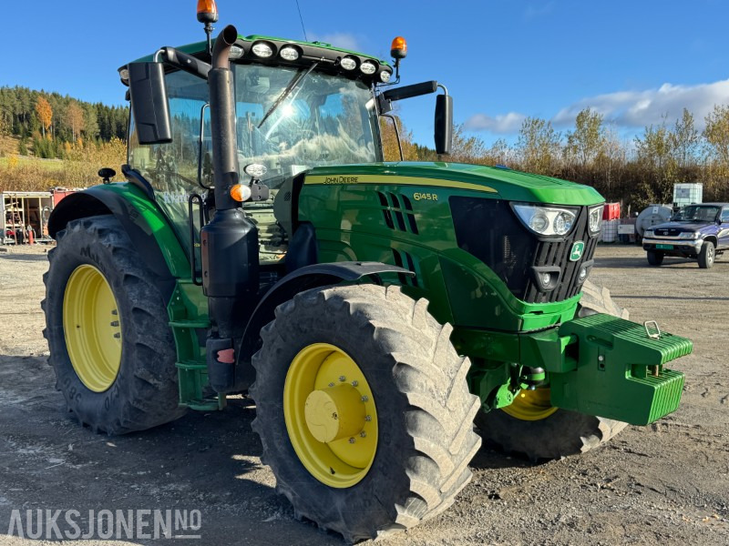 2019 John Deere 6145R 4X4, 192 HK PREMIUM EDITION LEVERES MED NYE DEKK OG - Traktor: foto 4 2019 John Deere 6145R 4X4, 192 HK PREMIUM EDITION LEVERES MED NYE DEKK OG - Traktor: foto 4