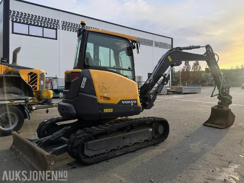 2019 VOLVO ECR50D MINIGRAVER 5 TONN STEELWRIST TILTROTATOR S40 1945 TIMER - Miniekskavator: foto 5 2019 VOLVO ECR50D MINIGRAVER 5 TONN STEELWRIST TILTROTATOR S40 1945 TIMER - Miniekskavator: foto 5