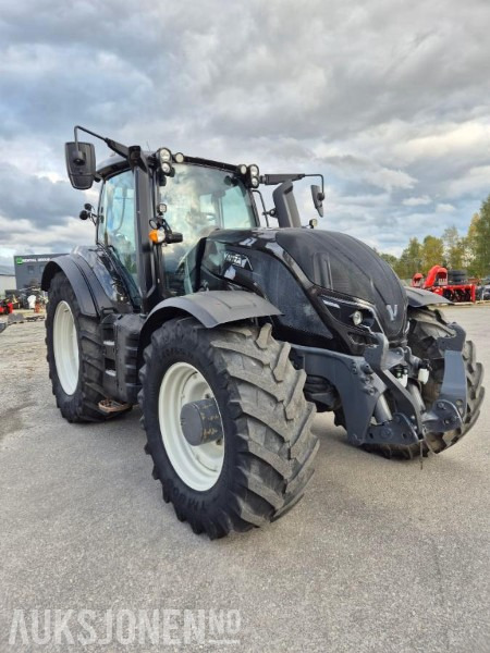 2021 Valtra T254 traktor 4X4, FRONTHYDRAULIKK, VENDBAR FØRERPLASS - Traktor: foto 3 2021 Valtra T254 traktor 4X4, FRONTHYDRAULIKK, VENDBAR FØRERPLASS - Traktor: foto 3