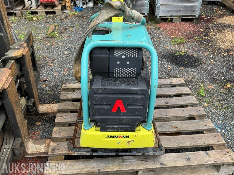 2022 AMMANN APR 40/60 HA vibroplate / 284kg - Rul: foto 2 2022 AMMANN APR 40/60 HA vibroplate / 284kg - Rul: foto 2