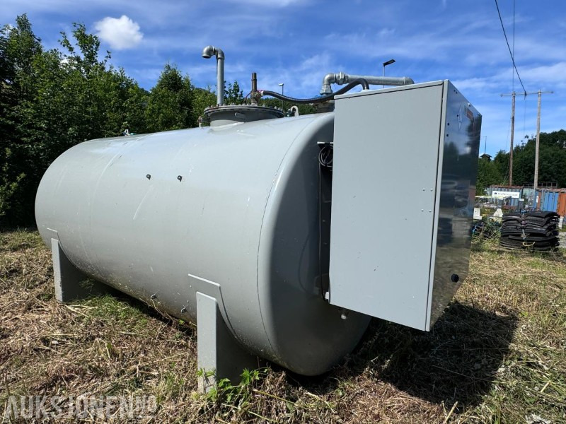 2022 Veratank 10.000 Liter - Dieseltank - Ståltank med dobbelvegg - HDM 80 eco Box - Piusi slangetrommel 10 m slange - OCIO Overfyllingsvern - Pajisje ndërtimi: foto 2 2022 Veratank 10.000 Liter - Dieseltank - Ståltank med dobbelvegg - HDM 80 eco Box - Piusi slangetrommel 10 m slange - OCIO Overfyllingsvern - Pajisje ndërtimi: foto 2