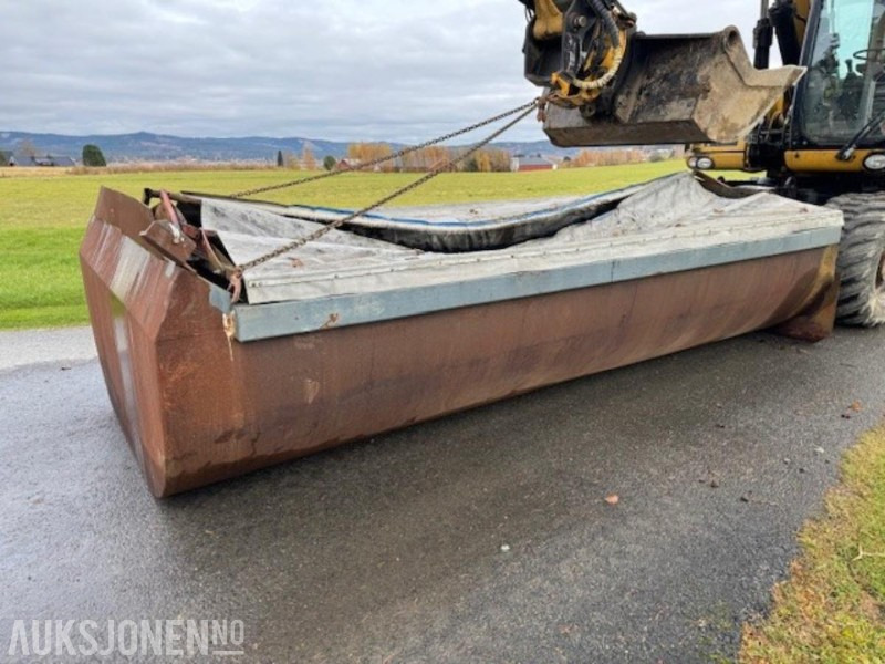 Asfaltbalje - Pajisje ndërtimi: foto 1 Asfaltbalje - Pajisje ndërtimi: foto 1