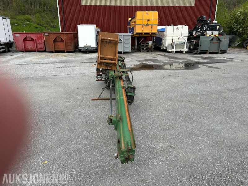 Boretårn med Montabert HC80 hammer - Med S60/S70 kombifeste - Sondë shpimi: foto 2 Boretårn med Montabert HC80 hammer - Med S60/S70 kombifeste - Sondë shpimi: foto 2