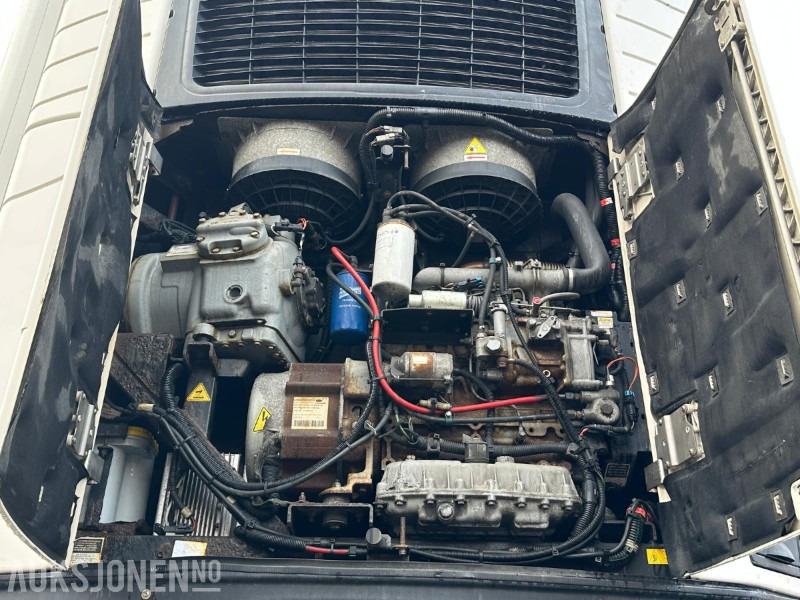 Ekeri FNA Frysesemi 2013 – Carrier Vector 1950 MT – Sideåpning – EU-godkjent til 07/2026 - Gjysmë rimorkio frigorifer: foto 3 Ekeri FNA Frysesemi 2013 – Carrier Vector 1950 MT – Sideåpning – EU-godkjent til 07/2026 - Gjysmë rimorkio frigorifer: foto 3