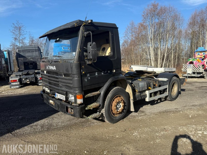1990 Scania P93MLX2L23054Z trekkvogn - veteran. - Gjysmë-kamion: foto 1 1990 Scania P93MLX2L23054Z trekkvogn - veteran. - Gjysmë-kamion: foto 1