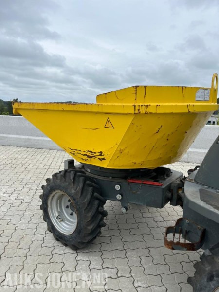 Hjuldumper Wacker Neuson 2001 - Shkarkues: foto 5 Hjuldumper Wacker Neuson 2001 - Shkarkues: foto 5