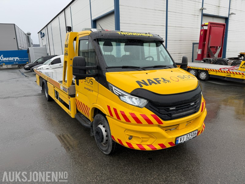 Iveco Daily 70C18 Bergingsbil – 2023-modell - bare gått 98 182 km - Zjarrfikëse: foto 2 Iveco Daily 70C18 Bergingsbil – 2023-modell - bare gått 98 182 km - Zjarrfikëse: foto 2
