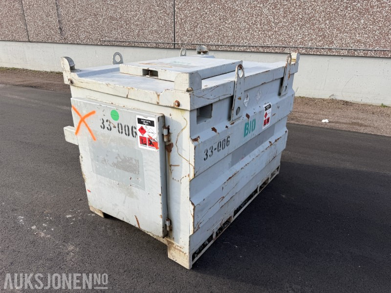 KN dieseltank 1000L med pumpe, filter, slange og pistol - Pajisje ndërtimi: foto 1 KN dieseltank 1000L med pumpe, filter, slange og pistol - Pajisje ndërtimi: foto 1