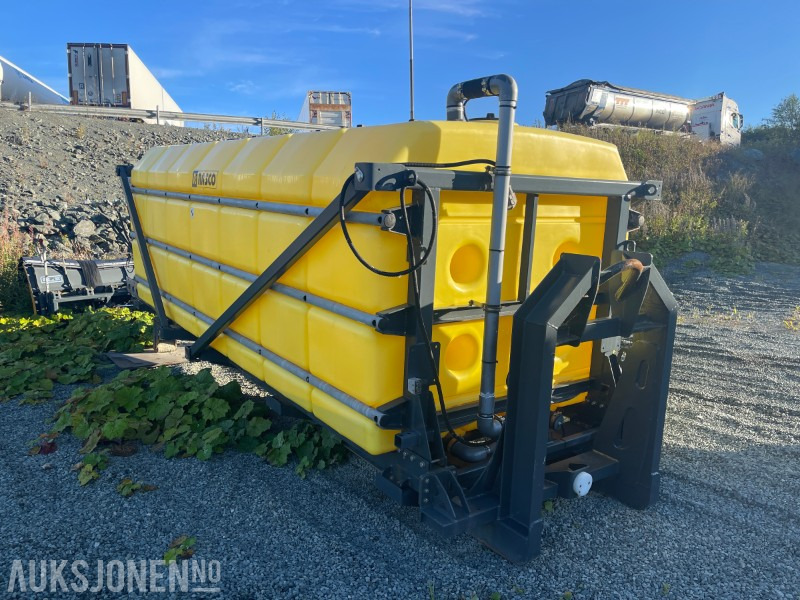 2020 Rasco LIQUID 14.0 VHP10 Saltlakespreder - Kamioni: foto 2 2020 Rasco LIQUID 14.0 VHP10 Saltlakespreder - Kamioni: foto 2