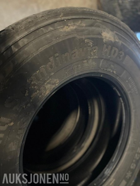 8 stk Continental HD3 lastebildekk 295/80/22,5 - Kamioni: foto 4 8 stk Continental HD3 lastebildekk 295/80/22,5 - Kamioni: foto 4