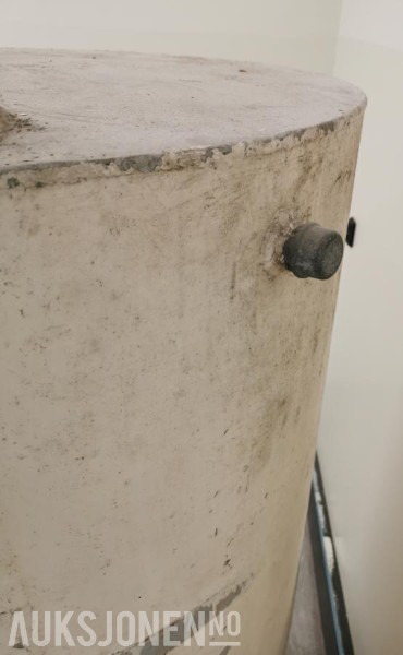 Dieseltank i aluminium - 1000 liter - Kokë për Makineri ndërtimi: foto 4 Dieseltank i aluminium - 1000 liter - Kokë për Makineri ndërtimi: foto 4