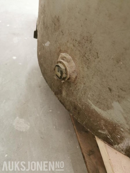 Dieseltank i aluminium - 1000 liter - Kokë për Makineri ndërtimi: foto 5 Dieseltank i aluminium - 1000 liter - Kokë për Makineri ndërtimi: foto 5