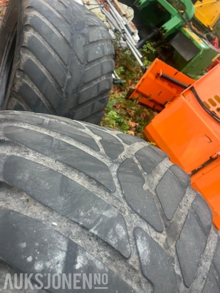 2 stk 2014 Nokian Contry king 560/45-22,5 - Stått på dumperhenger - Makineri bujqësore: foto 2 2 stk 2014 Nokian Contry king 560/45-22,5 - Stått på dumperhenger - Makineri bujqësore: foto 2