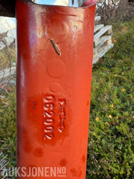 2002 Kverneland Kultivator - 5 Tinder - Makineri bujqësore: foto 4 2002 Kverneland Kultivator - 5 Tinder - Makineri bujqësore: foto 4