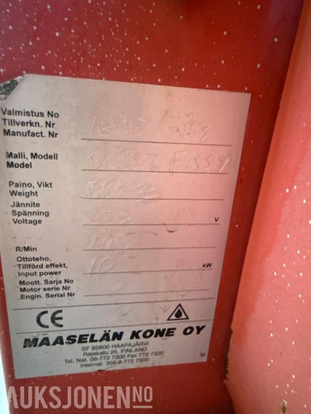 2003 Hakkipilke 1x37 Easy 37 - vedmaksin - mva fri - Makineri bujqësore: foto 5 2003 Hakkipilke 1x37 Easy 37 - vedmaksin - mva fri - Makineri bujqësore: foto 5