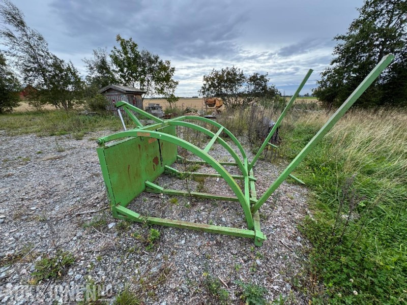 2005 Bøvlund hydraulisk bakskuffe / traktorhenger-svans - Makineri bujqësore: foto 3 2005 Bøvlund hydraulisk bakskuffe / traktorhenger-svans - Makineri bujqësore: foto 3