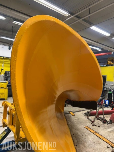 2008 GMI HDA 280 plog fast uten svinge - Makineri bujqësore: foto 1 2008 GMI HDA 280 plog fast uten svinge - Makineri bujqësore: foto 1