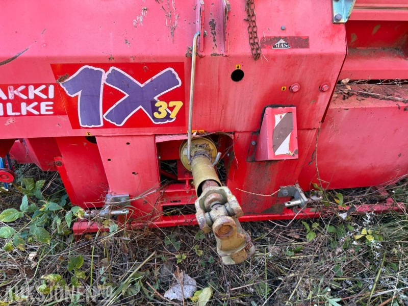 2008 Hakki pilke 1X 37cm Vedmaskin - Makineri bujqësore: foto 5 2008 Hakki pilke 1X 37cm Vedmaskin - Makineri bujqësore: foto 5
