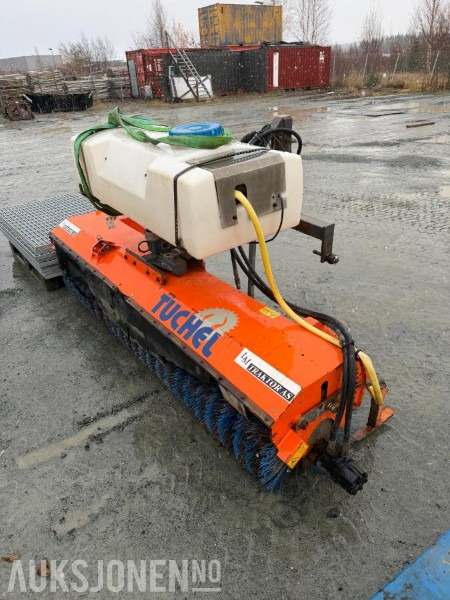 2008 Tuchel feiekost Plus 230 hd 3-punkt - Makineri bujqësore: foto 1 2008 Tuchel feiekost Plus 230 hd 3-punkt - Makineri bujqësore: foto 1