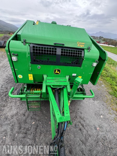 2012 John Deere Rundballepresse / Kombipresse 744 H - Makineri bujqësore: foto 2 2012 John Deere Rundballepresse / Kombipresse 744 H - Makineri bujqësore: foto 2
