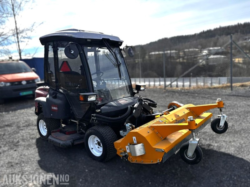 2015 Toro Groundsmaster 360 sitteklipper - Makineri bujqësore: foto 1 2015 Toro Groundsmaster 360 sitteklipper - Makineri bujqësore: foto 1