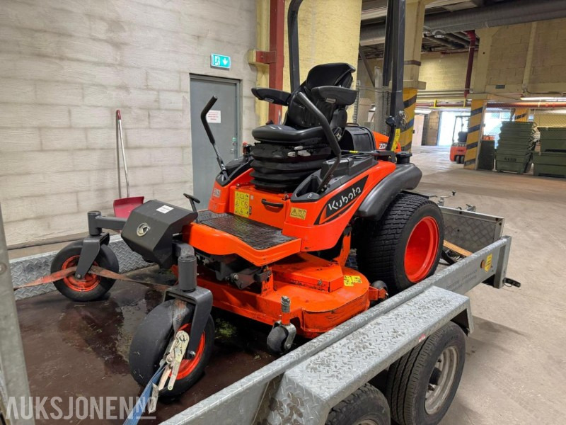 2020 Kubota ZD1211R | Zero-turn dieseldrevet sitteklipper | kun 375 timer! - Makineri bujqësore: foto 1 2020 Kubota ZD1211R | Zero-turn dieseldrevet sitteklipper | kun 375 timer! - Makineri bujqësore: foto 1
