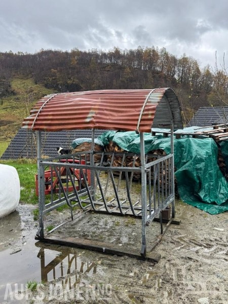 Felleskjøpet - Forhekk med Tak til Småfe - Makineri bujqësore: foto 3 Felleskjøpet - Forhekk med Tak til Småfe - Makineri bujqësore: foto 3