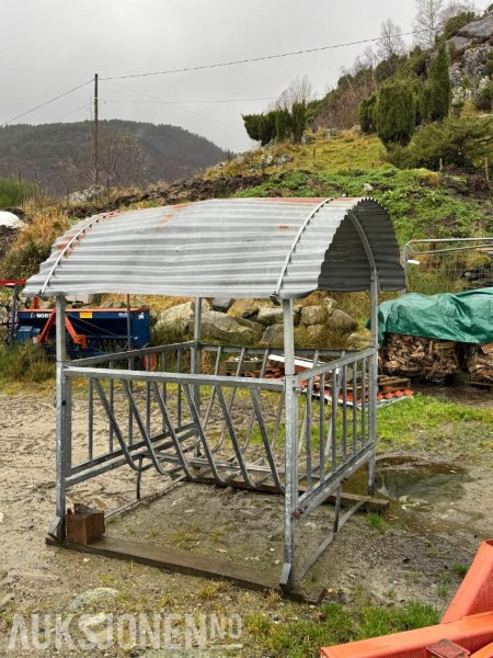 Felleskjøpet - Forhekk med Tak til Småfe - Makineri bujqësore: foto 2 Felleskjøpet - Forhekk med Tak til Småfe - Makineri bujqësore: foto 2